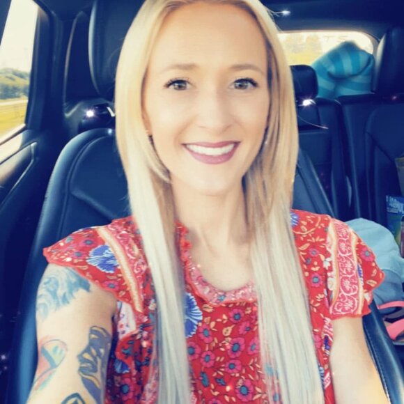 Small Boho Floral Red Midi Dress – Ruffle Sleeves, Smocked Waist, Flowing Skirt - Picture 4 of 4